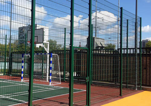 2Д забор для футбольной площадки в Нижневартовске
